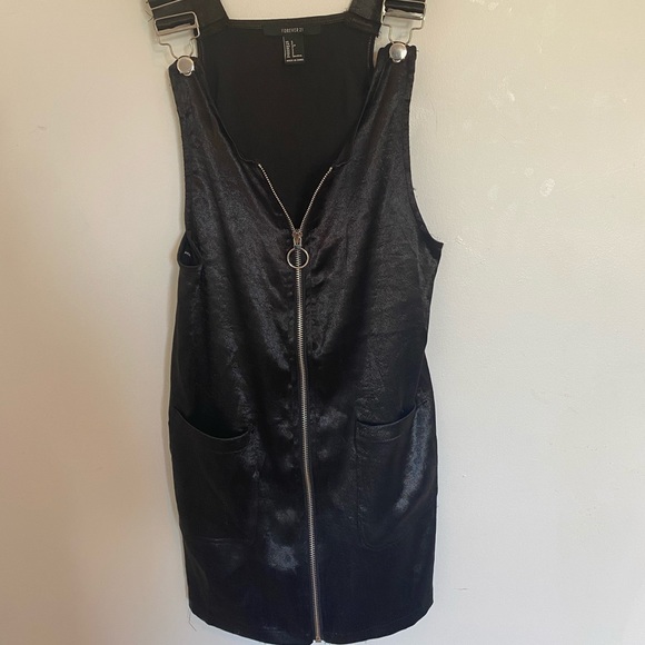 Forever 21 black overall zipper dress - Picture 7 of 7